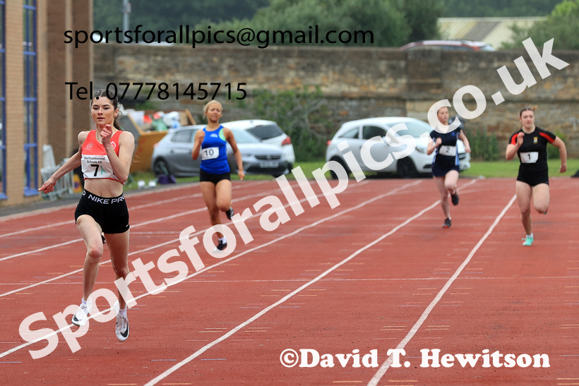 Sprints, 2026 Northumberland Schools Track and Field, Wentworth, Hexhan. Photo: David T. Hewitson/Sports for All Pics